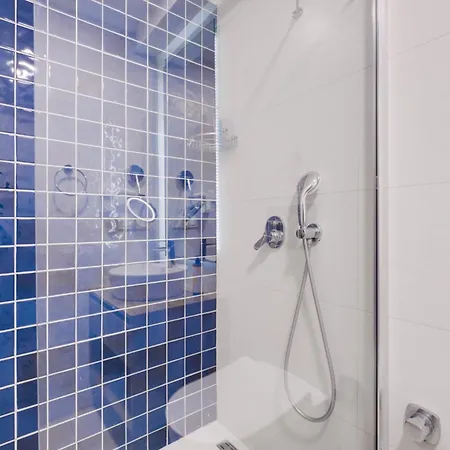 Flat With Shared Pool Near In Bodrum * 居姆贝特