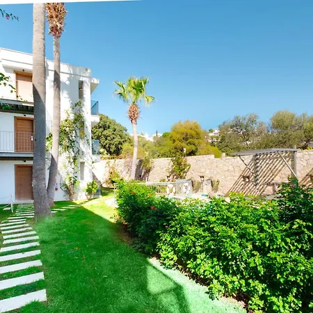 شقة Flat With Shared Pool Near In Bodrum *